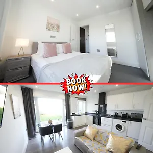 the-hatton-apartments-london.brighton-hotels-england.com/